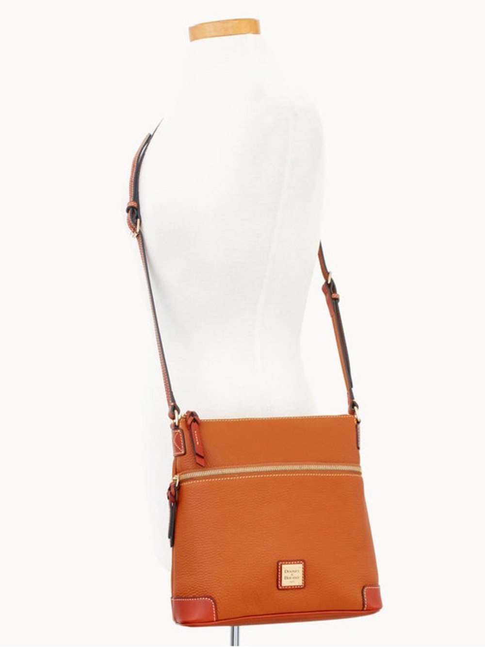 Dooney & Bourke Pebble Leather Grain Crossbody in Caramel NWT - Picture 4 of 16